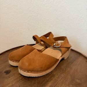 Lotta's Brown Nubuck Italian Leather Wooden Clog Sandals Women's Size 37 US 7